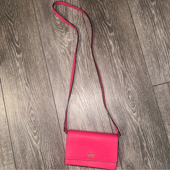 Kate Spade New York Crossbody EUC - Picture 6 of 11